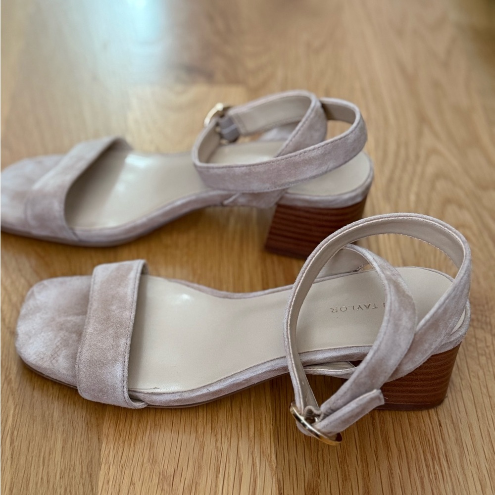 Ann Taylor Light Beige Suede Sandals